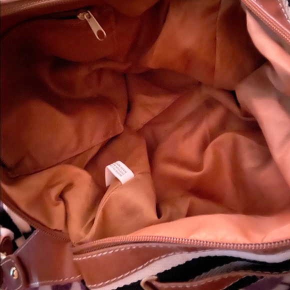 Black/white stripe canvas faux leather handbag - Picture 3 of 5